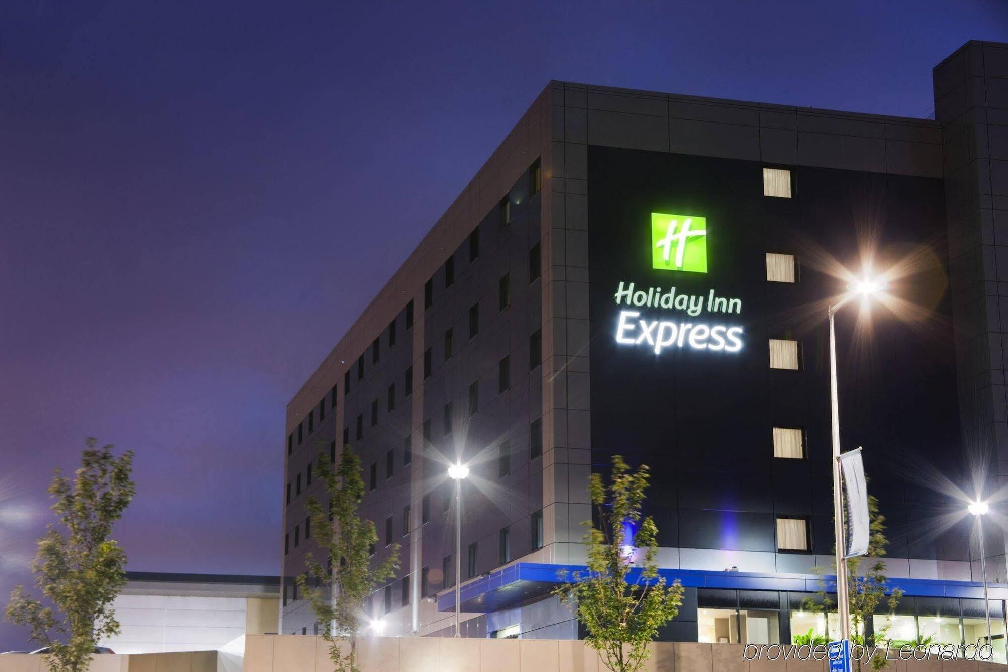 Holiday Inn Express Aberdeen - Bridge Of Don Exteriér fotografie